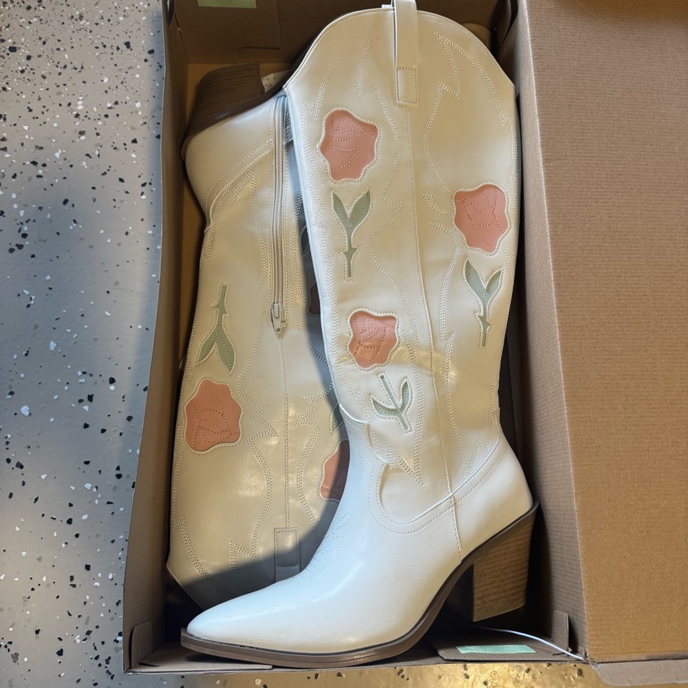 White Floral Cowboy Boots